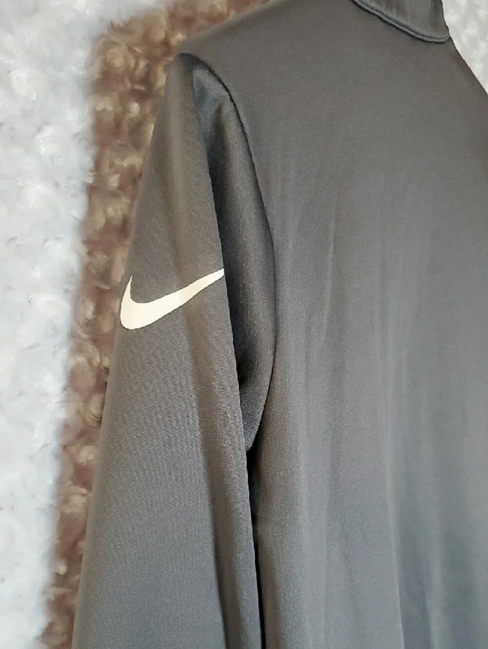 Nike Men's Dark Gray Half-Zip Performance Pullover Size M
